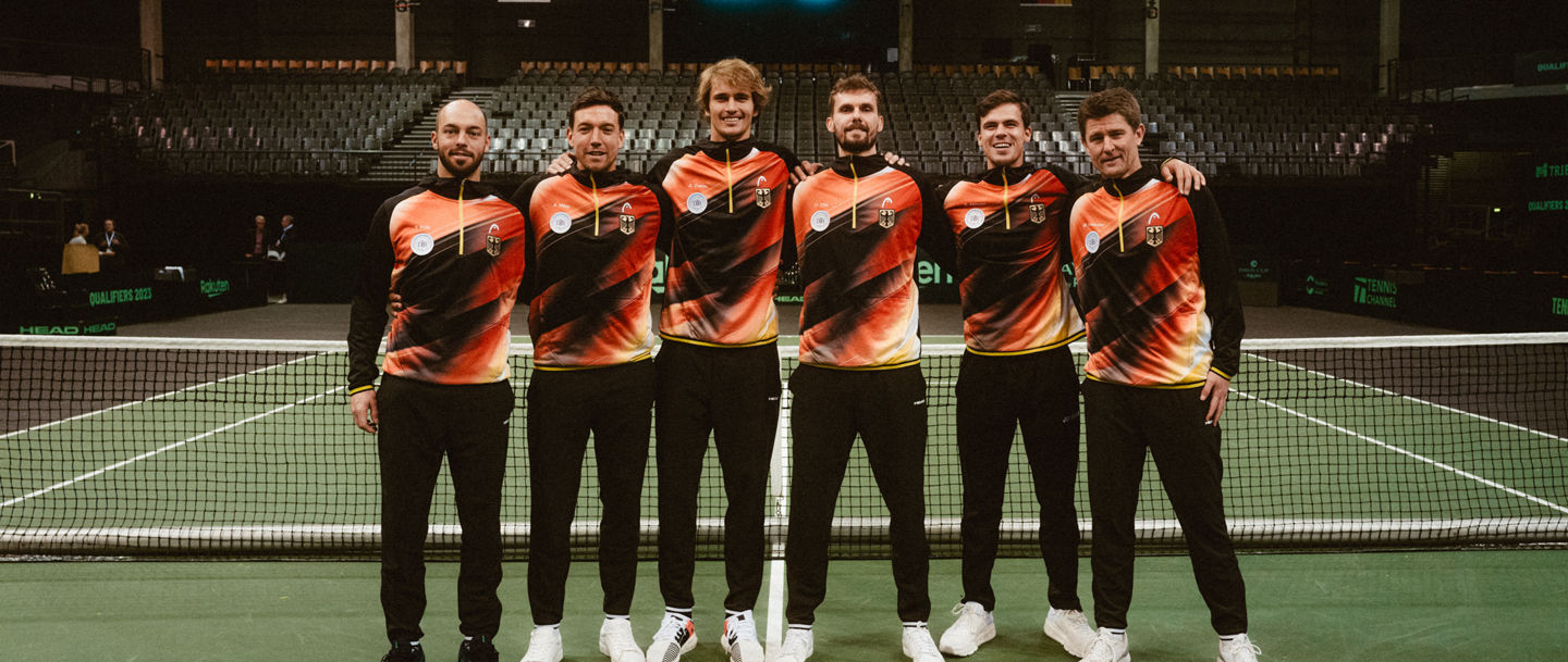 Tim Pütz, Andreas Mies, Alexander Zverev, Oscar Otte, Daniel Altmaier, Michael Kohlmann. Das Davis Cup Team in Trier