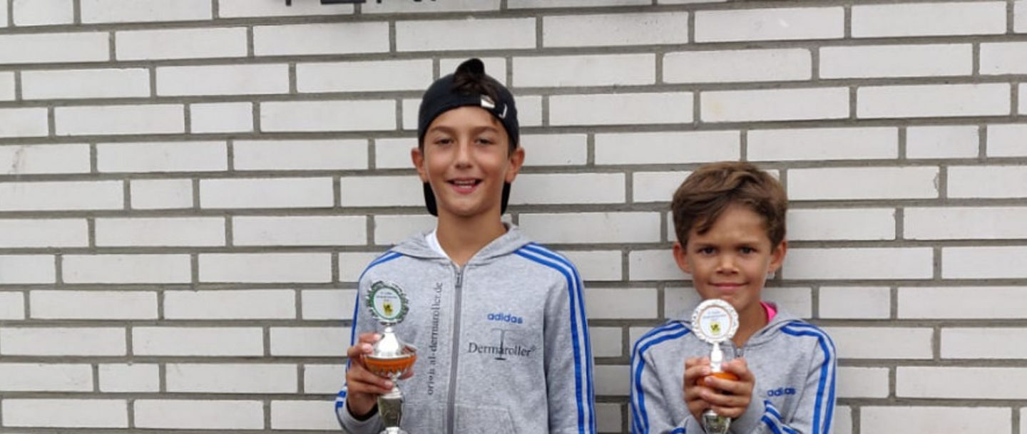 Lusy Calin (Sieger M10) und Theo Junge (3.Platz M09)