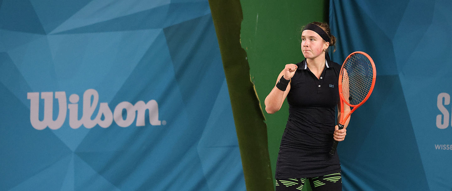 Fenna Steveker holt sich in Köln den NRW-Titel der  U21-Juniorinnen.