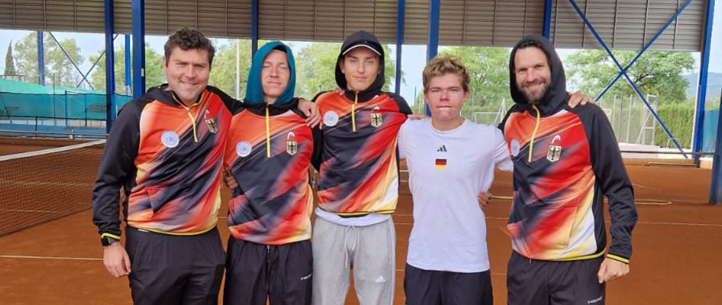 Junior Davis Cup-Team als Gruppensieger im Viertelfinale