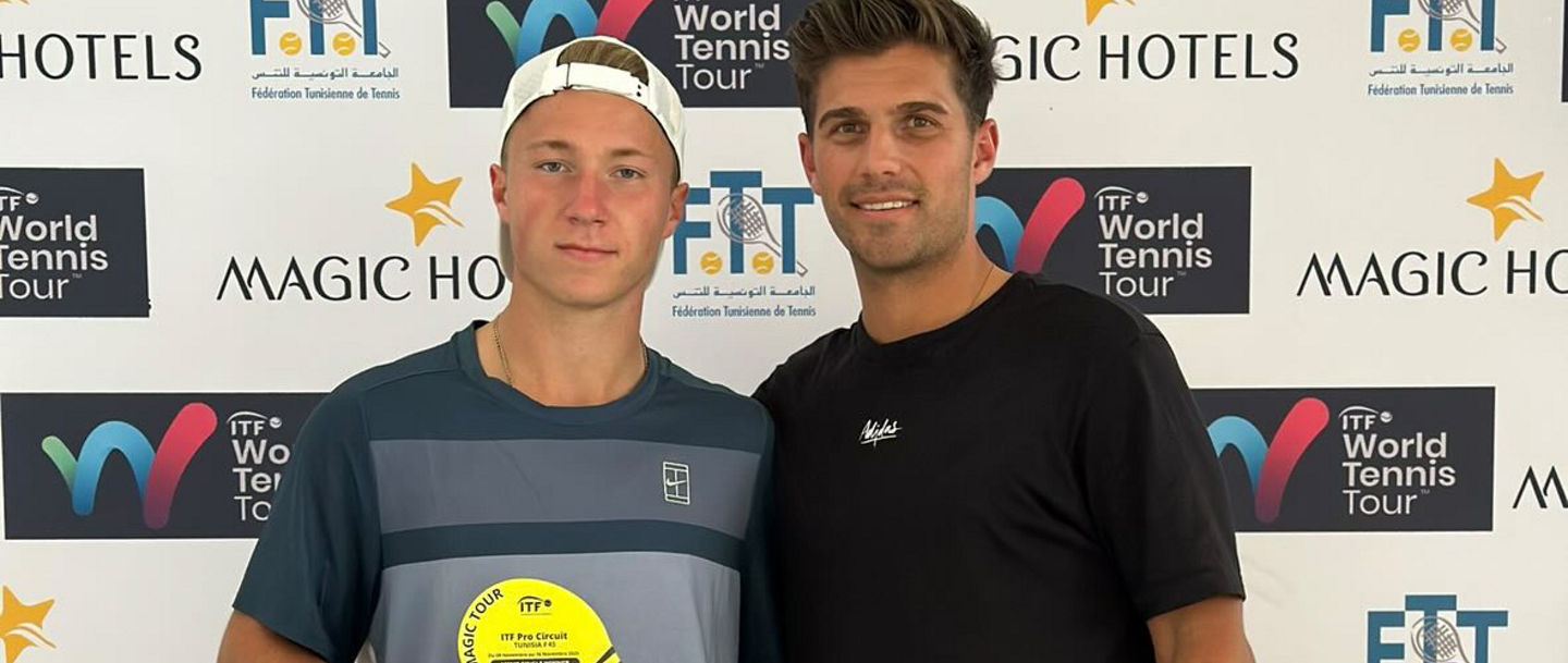 Max Schönhaus (links) mit Trainer Lukas Storck