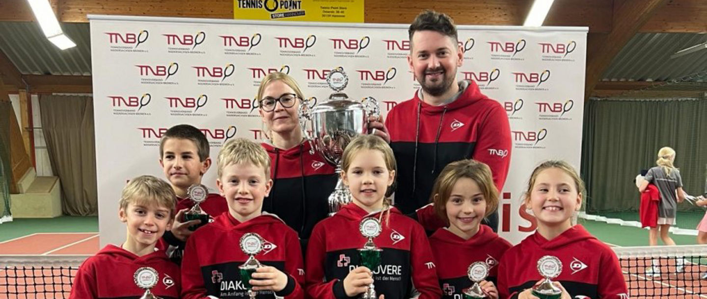 Stolze Sieger: Das Team der Tennis-Region Hannover ist erneut Landesmeister in der Altersklasse U10