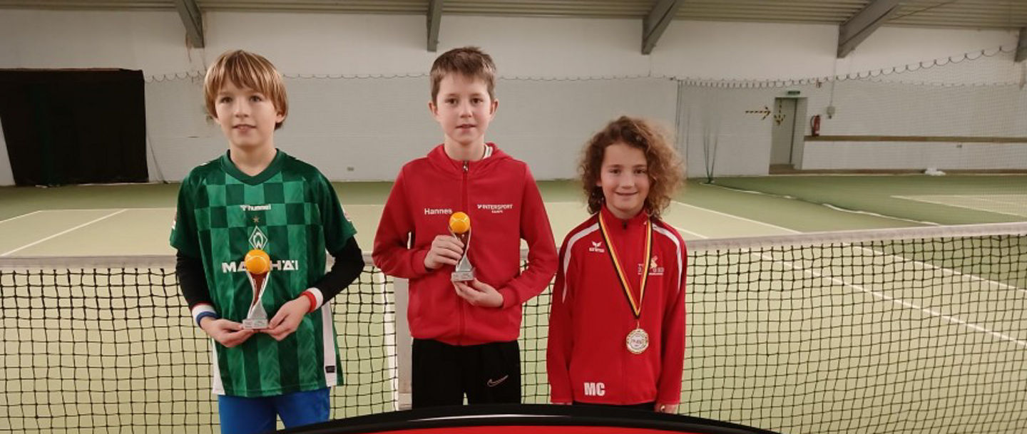 Leonardo als Sieger links, Hannes und einer der Dritten Matti Cosmann