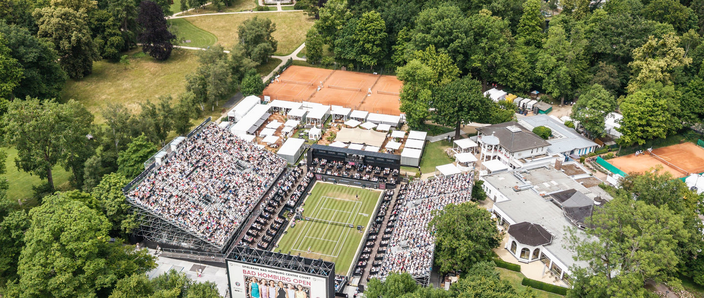 Die Bad Homburg Open powered by Solarwatt versprechen auch im Tennissommer 2026 Weltklassetennis und jede Menge Wimbledonflair! 