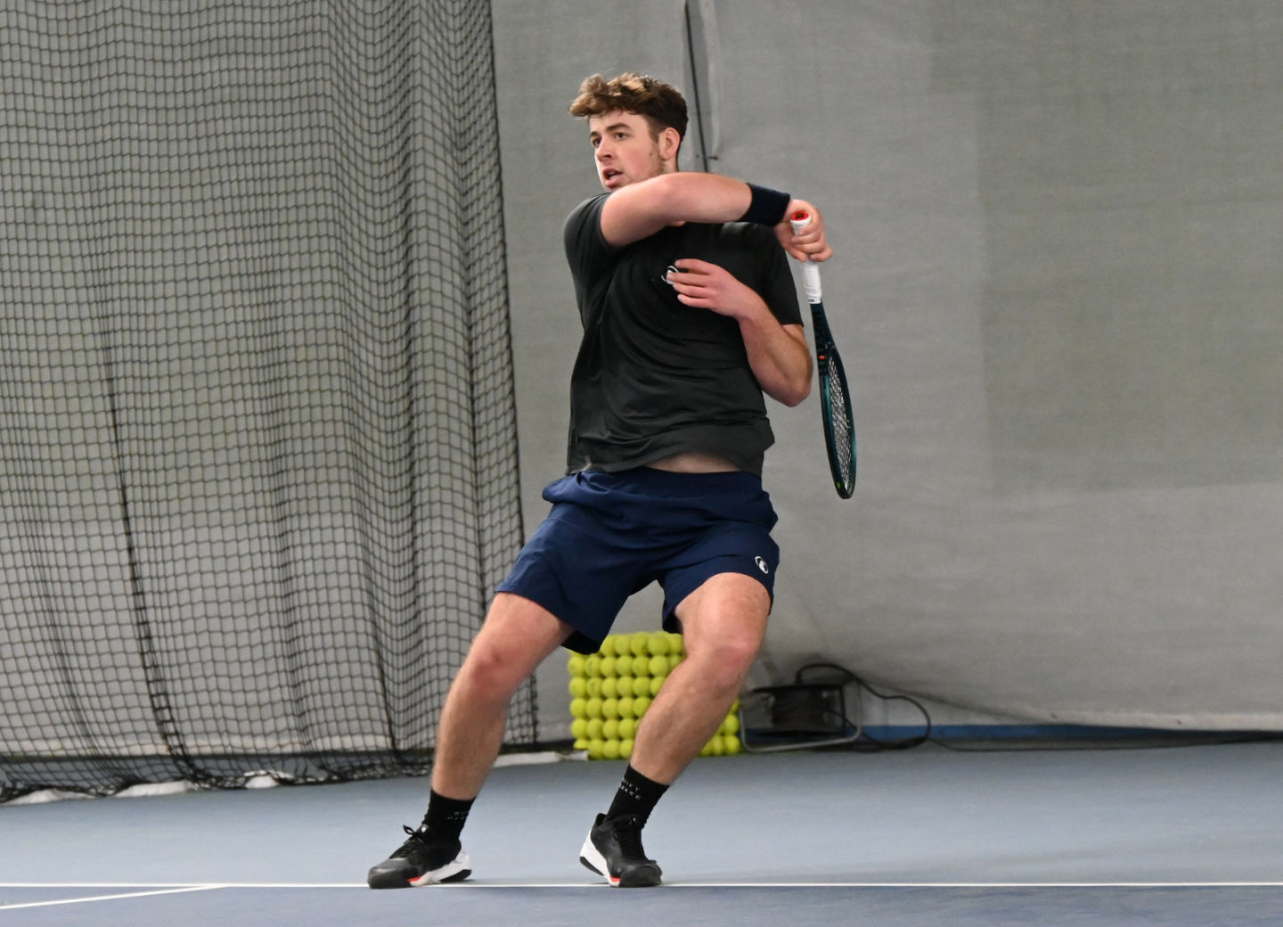 Tom Siebold beim ITF-Turnier im vergangenen Jahr auf dem Court beim Spiel