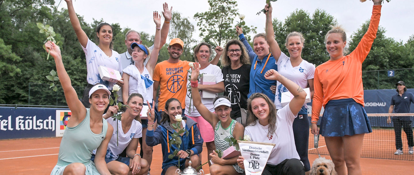 Die Damen-Mannschaft des TC Bredeney ist 2023 zum  dritten Mal in Folge Deutscher Meister15.07.2023 â ¢ Tennis â ¢ 1. Bundesliga Damen, TK BW Aachen vs TC Bredeney , TK BW Aachen, Essen,Foto: © pepphoto / Horst MauelshagenNur fÃ¼r journalistische Zwecke! Only for editorial use!