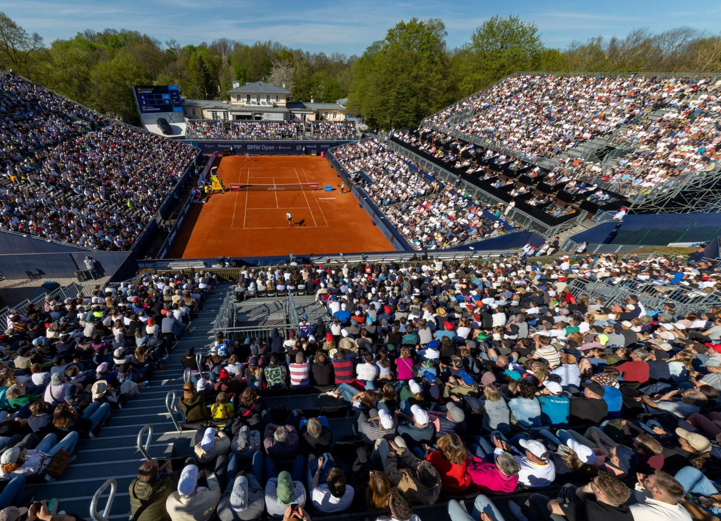 Volles Haus: Der Center-Court bei den BMW Open by Bitpanda