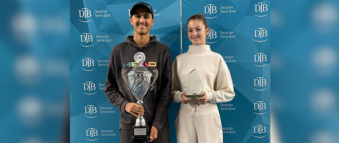 Arian Hasas und Lilly Marie Greinert nach der Siegereherung der Deutschen Jungend-Hallenmeisterschaften