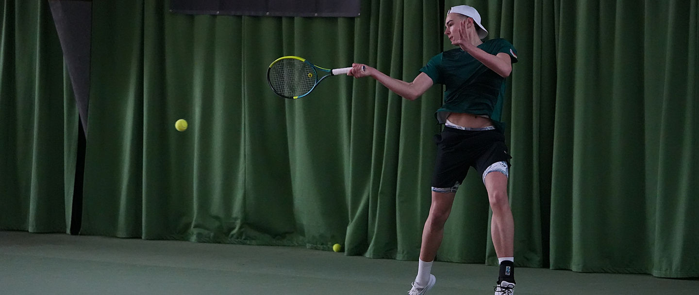 Jannik Sötebier in der dritten Runde der WTV Junior Indoor Open 2026.