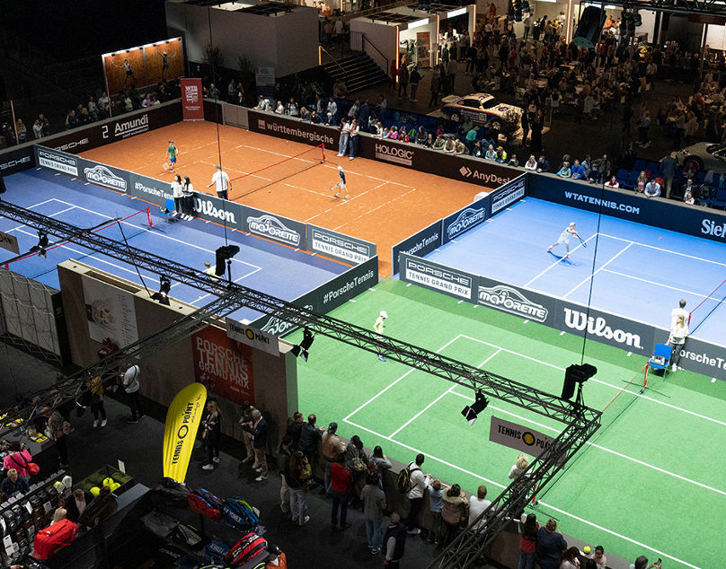 Porsche Mini Tennis Grand Prix mit vier verschiedenen Beläge