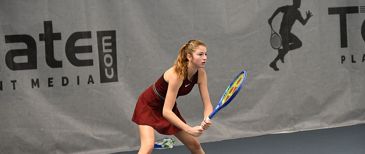 Lilly Marie Greinert erwartet einen Aufschlag