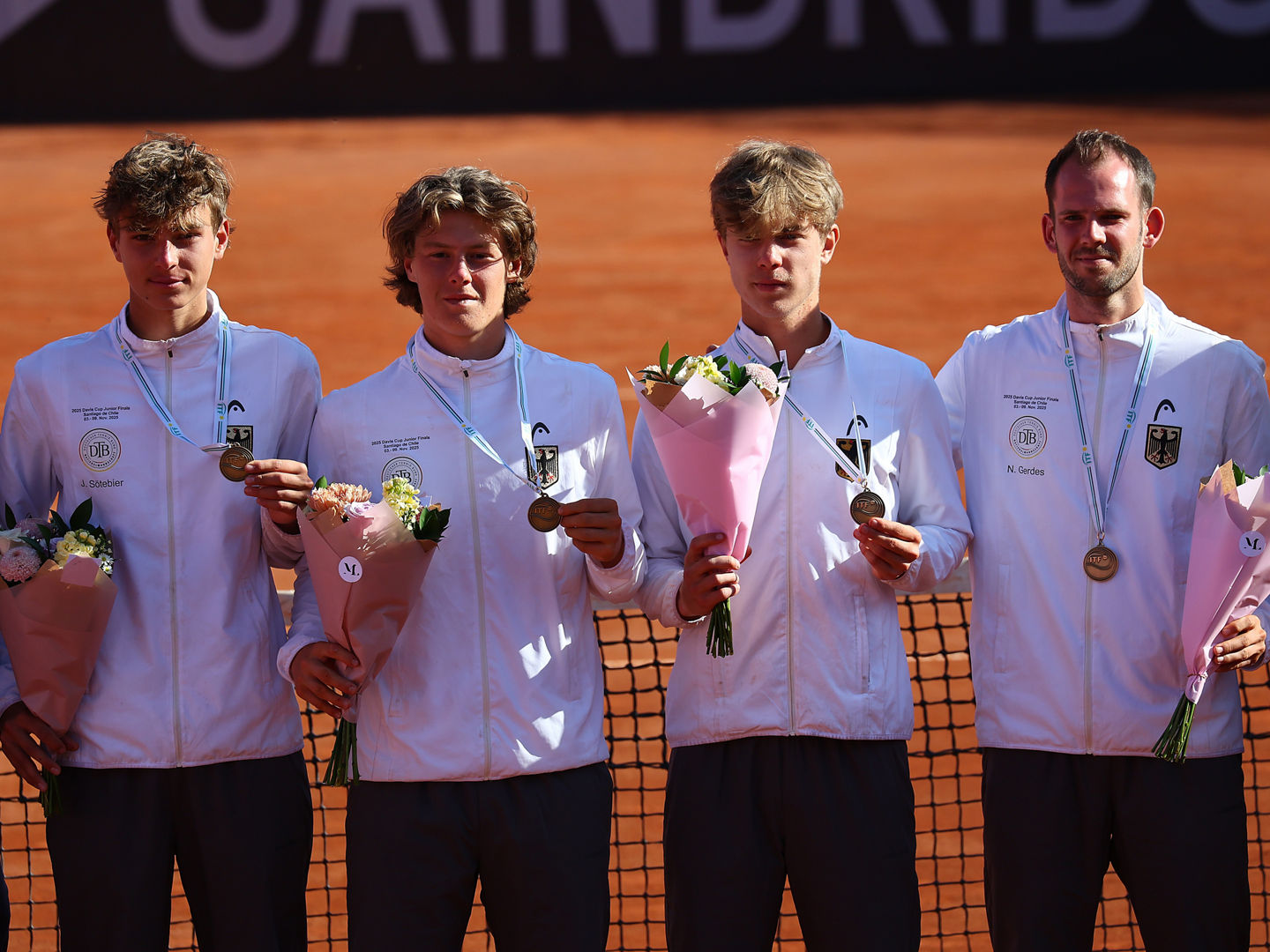 Von links nach rechts: Jannik Sötebier, Eric Dylan Müller, Jakob Joggerst und DTB-Trainer Niklas Gerdes 