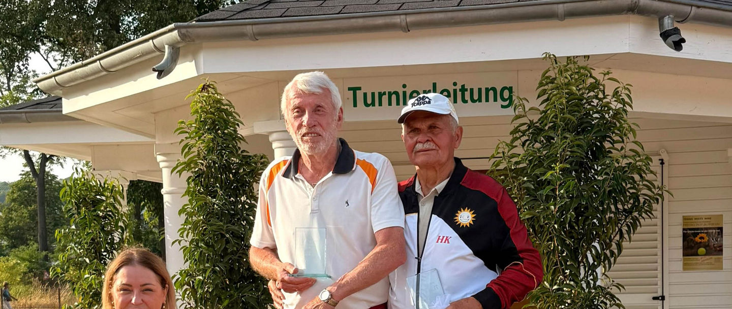 Heiner Eymer (links) und Harald Koglin wurden Deutsche Meister im Doppel bei den Herren 80