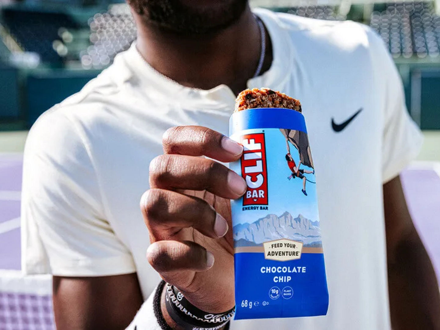 Auch Frances Tiafo vertraut auf Clif Bar