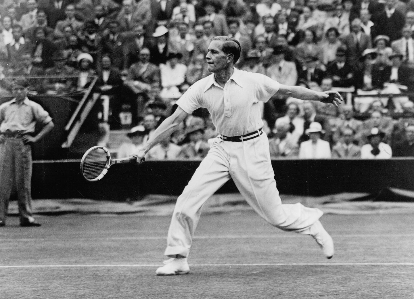 Gottfried von Cramm Gottfried von Cramm playing at Wimbledon tennis tournaments 17 July 1937 PUBLICATIONxINxAUSxGERxSUIxONLY Copyright: xTopFotox Sp007729