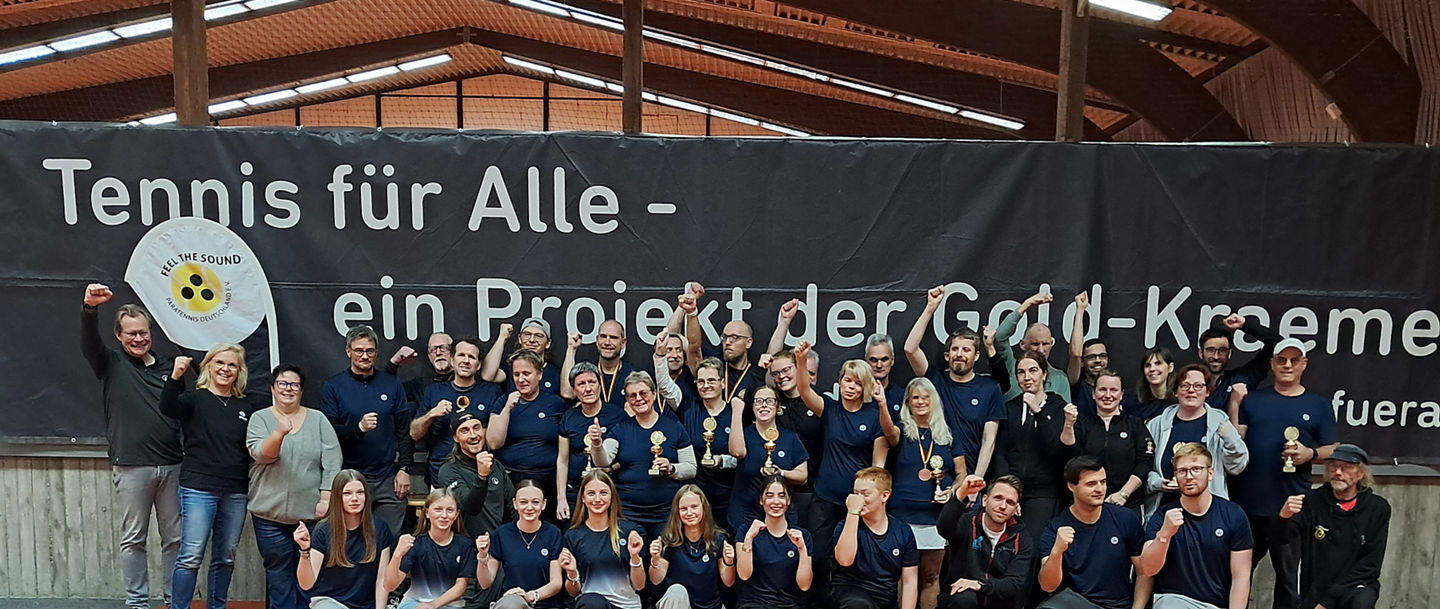 Gruppenbild der Nationalen Meisterschaften im Blinden- und  Sehbehindertentennis