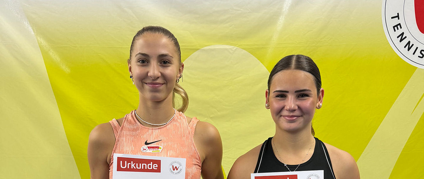 Siegerin Leticia Solakov (links) und Finalistin Paula Rumpf