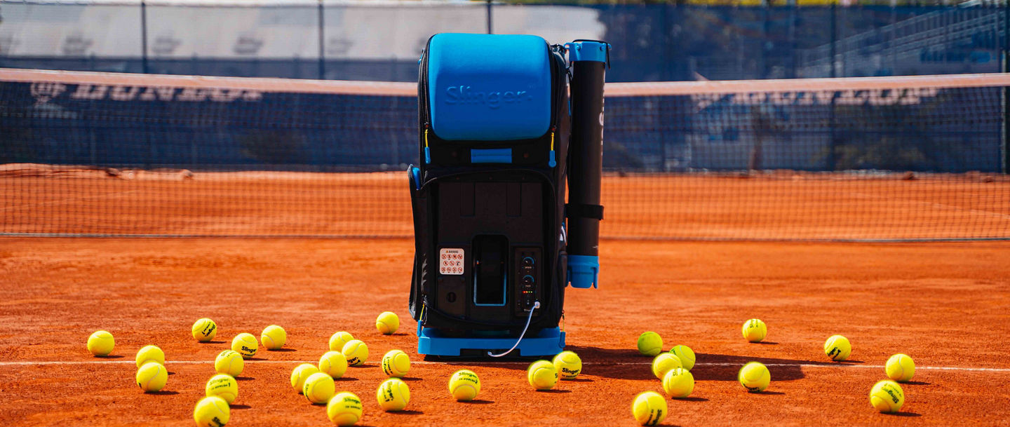 Die Slinger Bag ist dein mobiler Tennis-Trainer für individuelles Training.