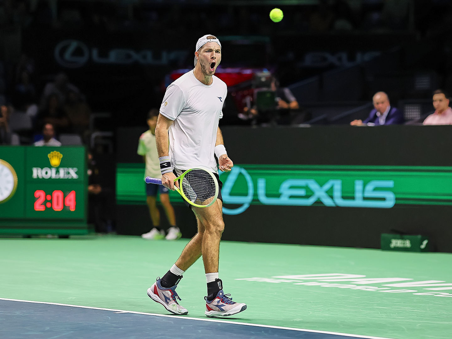 Jan-Lennard Struff of Germany, emotional, celebrate the win of the point in the tie break in his match against Denis Shapovalov of Canada - 2024 DAVIS CUP FINALS - Final 8 - Mens Tennis, 20.11.2024, Malaga (Palacio de Deportes Jose Maria Martin Carpena), Spain, Photo: Mathias Schulz