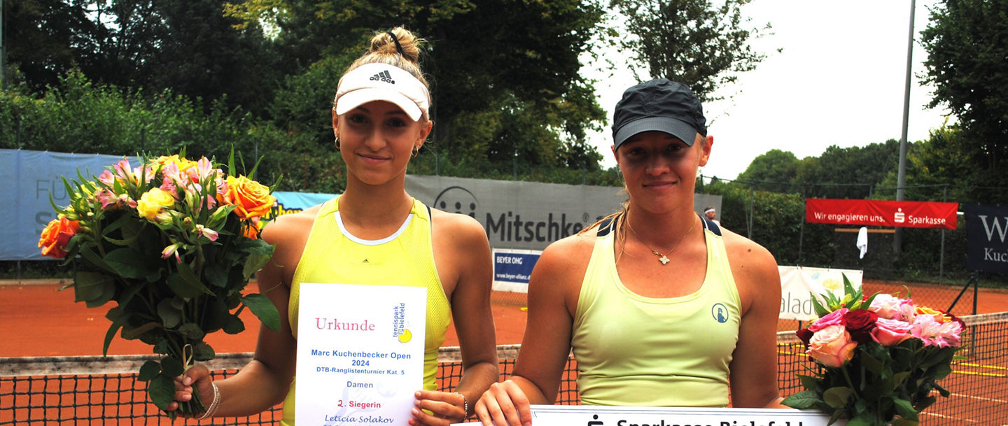 Finalistin Leticia Solakov und Siegerin Anastasiya Kuparev. 