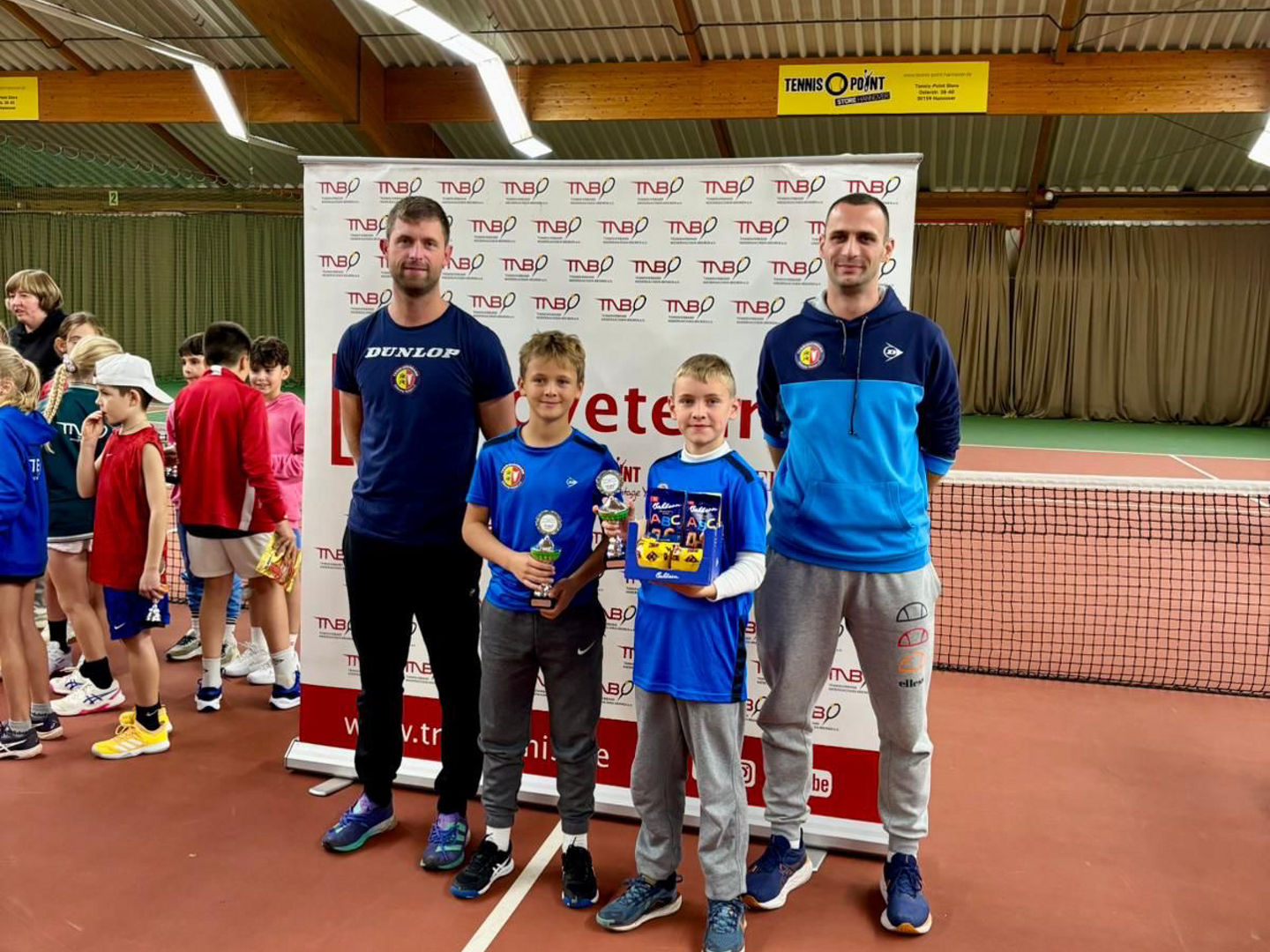 Holten den Titel bei der U10: Nicklas Hermann und Lio Keller