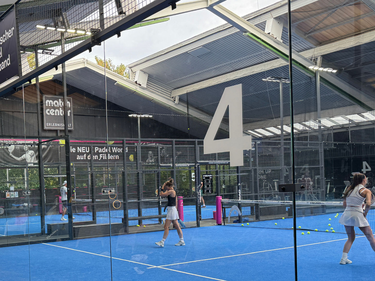 Platz vier in der Halle der Match Center Erlebniswelt in Filderstadt