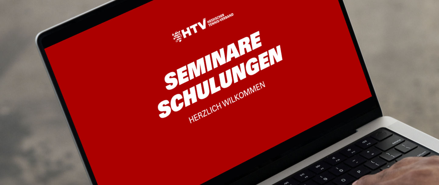 Laptop mit dem Titelbild "Seminare, Schulungen"