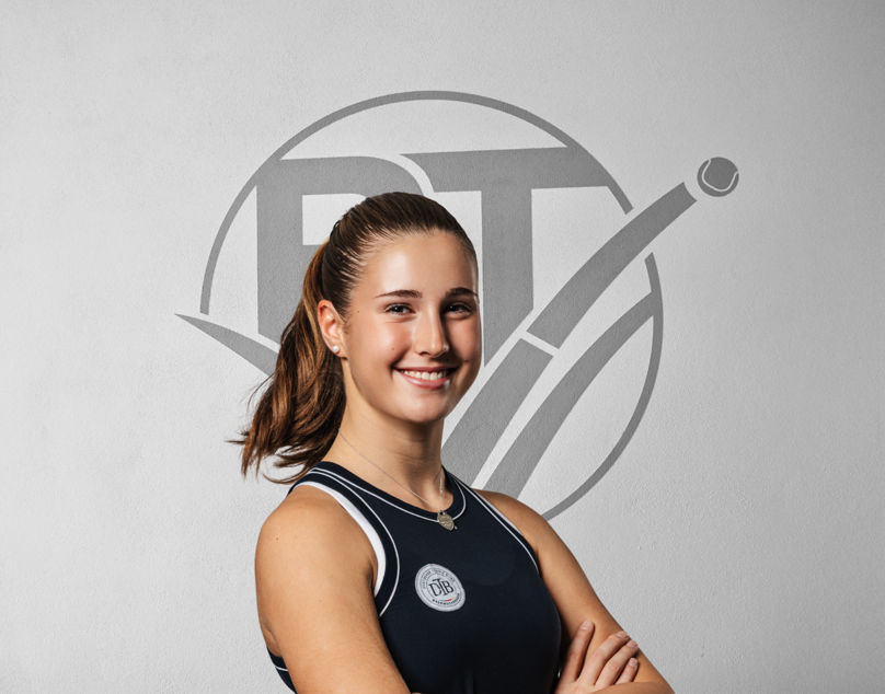 Tina Manescu Portraitfoto