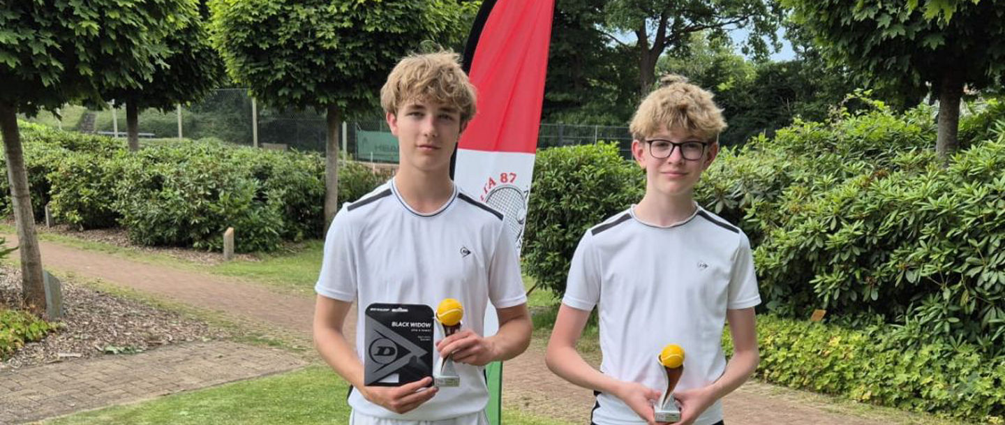 Die Platzierten Junioren U 18 - Jonte Löhmann, Jonne Epping
