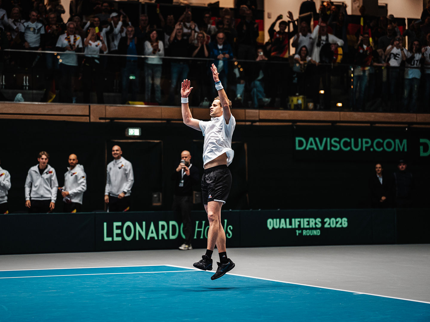 Yannick Hanfmann nach seinem ersten Davis Cup Heimspiel-Sieg