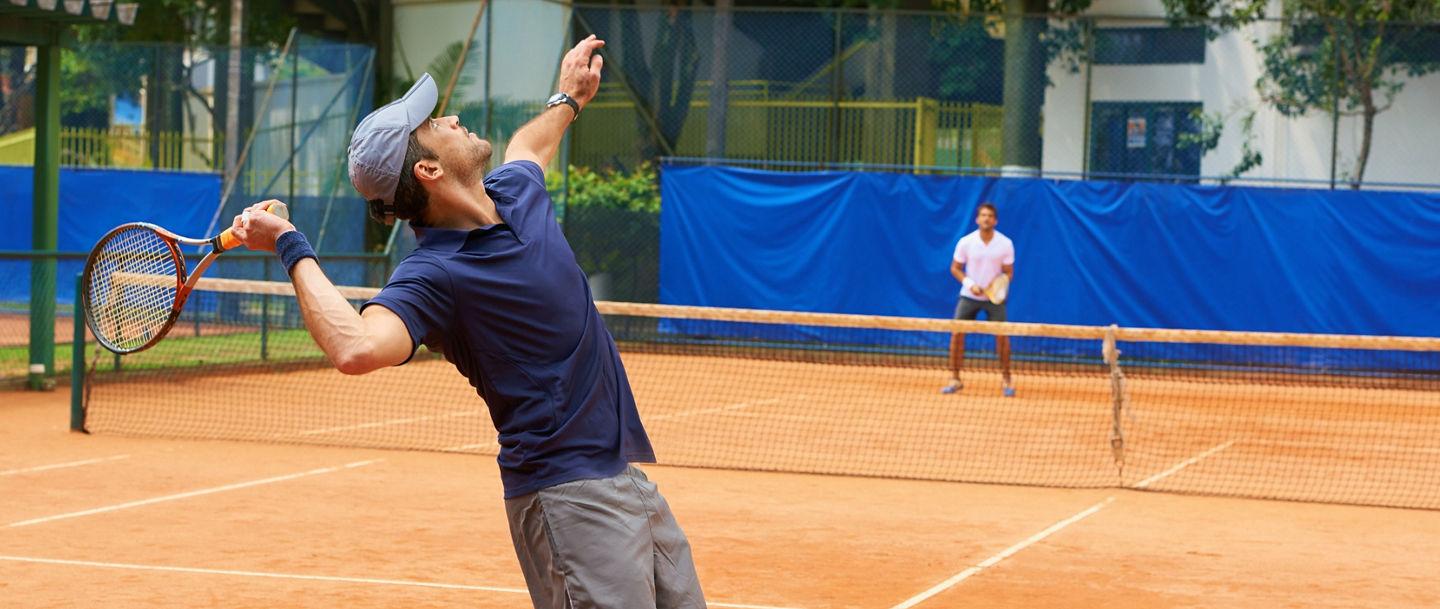 Two male tennis players on the courthttp://195.154.178.81/DATA/i_collage/pi/shoots/783350.jpg