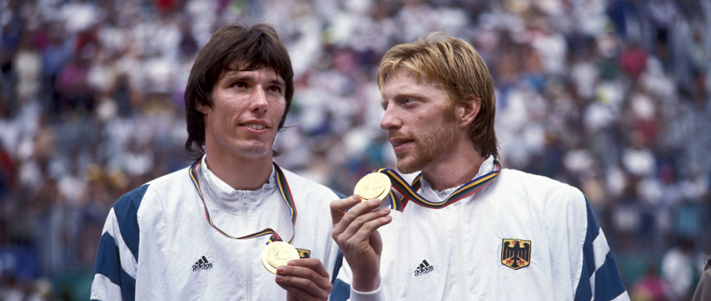 BECKER Boris und STICH Michael Doppel Team GER Olympiasieger Olympischen Sommerspiele 1992 in Barcelona in Spanien Tennis Finale Doppel der Maenner am 17. August 1992 in Barcelona PUBLICATIONxINxGERxSUIxAUTxHUNxSWExNORxDENxFINxONLYBecker Boris and Stitch Michael Double team ger Olympic medalists Olympic Summer Games 1992 in Barcelona in Spain Tennis Final Double the Men at 17 August 1992 in Barcelona