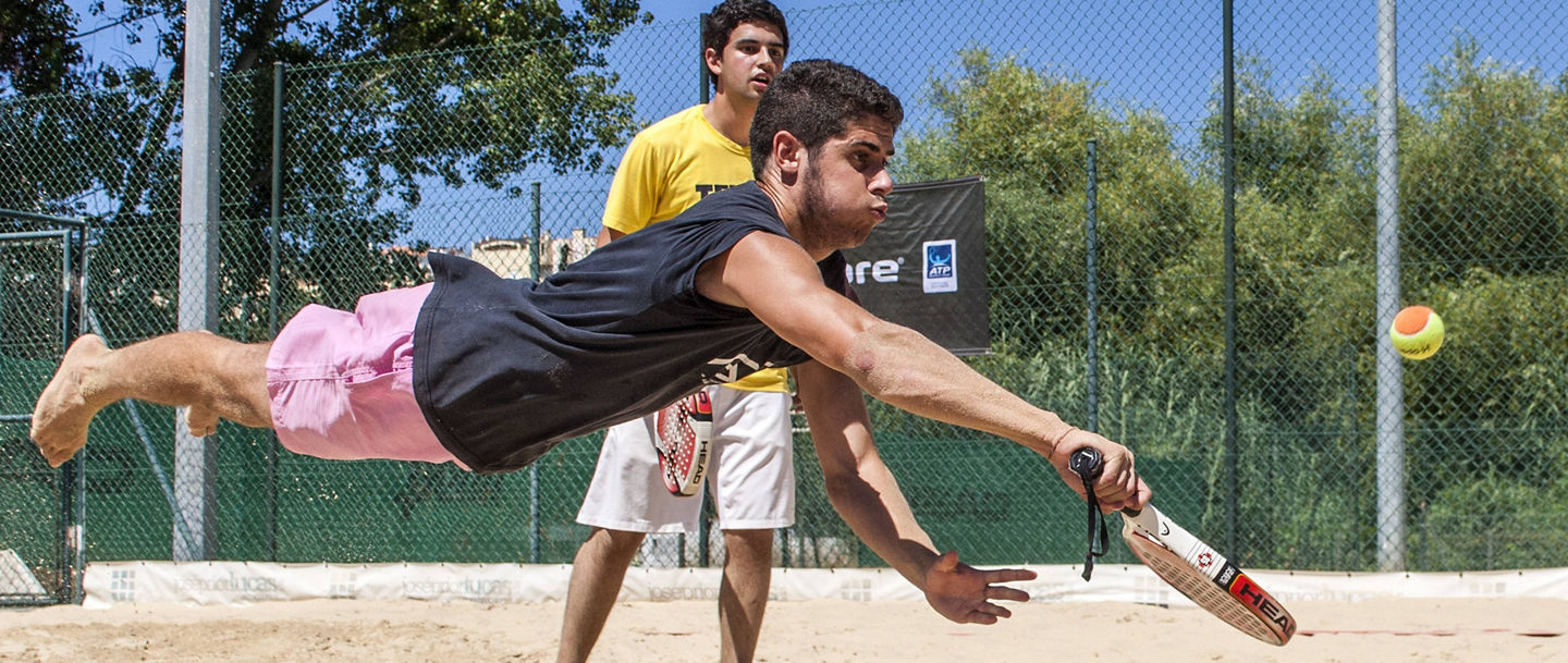 Aktuell Beachtennis in Portugal Report in Coimbra Tennis Club - Beach Tennis Coimbra, Coimbra 08/06/15 Reporting in the Tennis Club. Pictured: Club Athletes in a demonstration Men s Doublesrnaernando Sources / Global Images) PUBLICATIONxINxGERxSUIxAUTxHUNxONLY xFernandoxFontesx

current Beach tennis in Portugal Report in Coimbra Tennis Club Beach Tennis Coimbra Coimbra 08 06 15 reporting in The Tennis Club Pictured Club Athletes in A Demonstration Men s  sources Global Images PUBLICATIONxINxGERxSUIxAUTxHUNxONLY xFernandoxFontesx