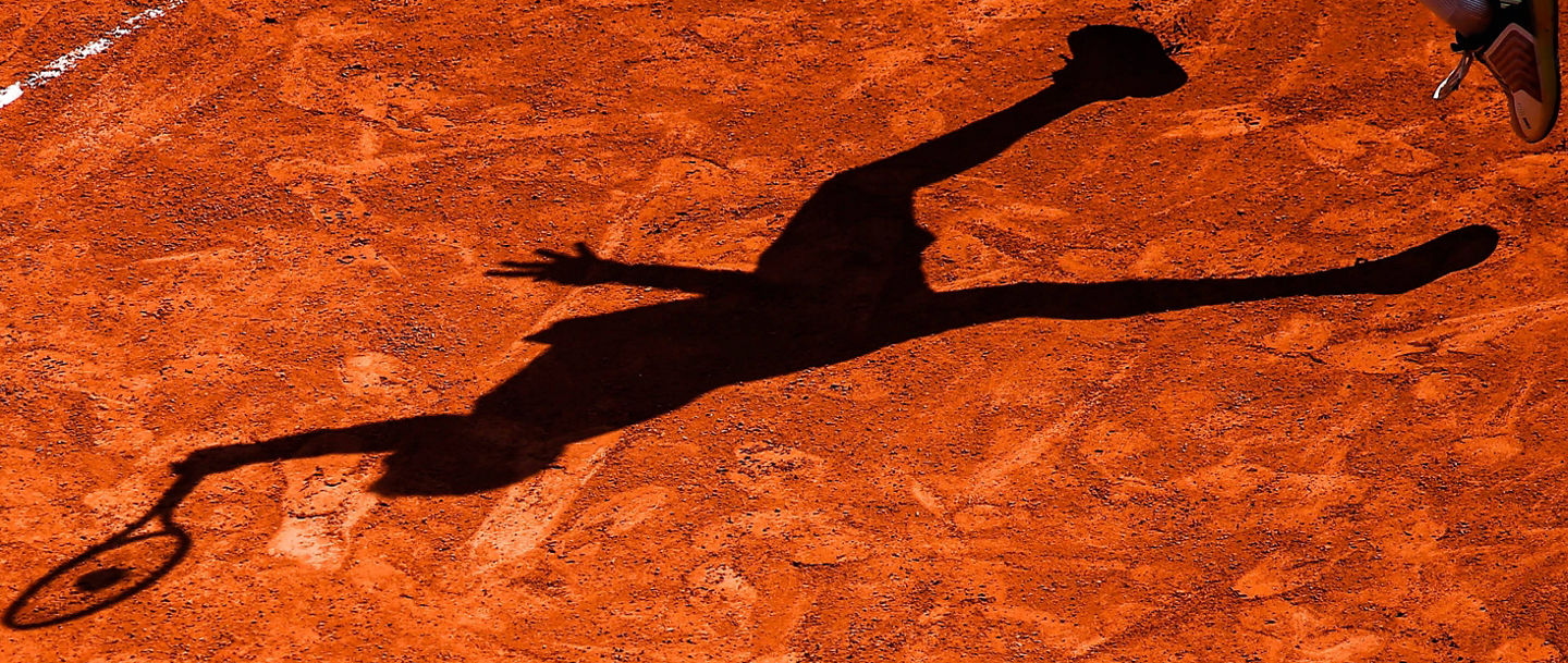 Sport Bilder des Tages 2023 French Open - Day Two Cameron NORRIE GBR in action during his match against Benoit PAIRE FRA on Suzanne-LENGLEN court in The French Open Roland Garros tennis tournament day two. Paris France PUBLICATIONxNOTxINxFRA Copyright: xIbrahimxEzzatx originalFilename:ezzat-notitle230529_npDur.jpg