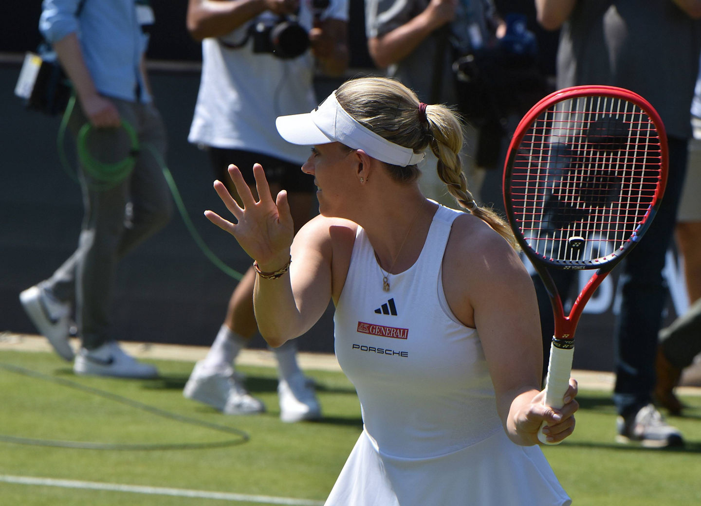 Bei den Bad Homburg Open 2023 holt Angelique Kerber zu einer Vorhand aus. 