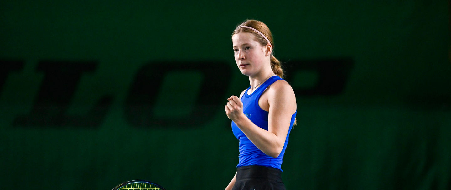 Emilia Brune gewinnt gleich zwei Titel beim J30-ITF-Turnier in Leimen. 