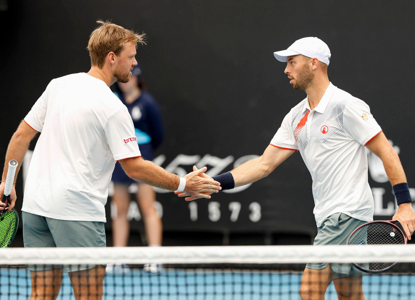 Das Auftaktmatch von Krawietz/Pütz  gibt es live auf tennis.de