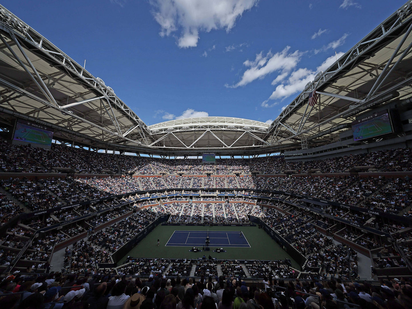 General view of stadium Arthur Ashe with Jannik Sinner Ita wins the championship final at the US Open 2024 against Taylor Fritz TENNIS : US Open 2024 08/09/2024 AntoineCouvercelle/Panoramic PUBLICATIONxNOTxINxFRAxBEL