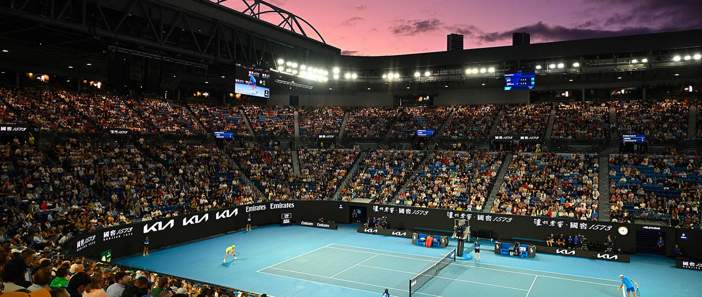 Sport Bilder des Tages Australian Open - Mens Singles - Round 2 Ambiance at the 2025 Australian Open at Melbourne Park in Melbourne, AUSTRALIA, on January 16, 2025. Photo by Corinne Dubreuil/ABACAPRESS.COM Melbourne Australia PUBLICATIONxNOTxINxFRAxUK Copyright: xDubreuilxCorinne/ABACAx