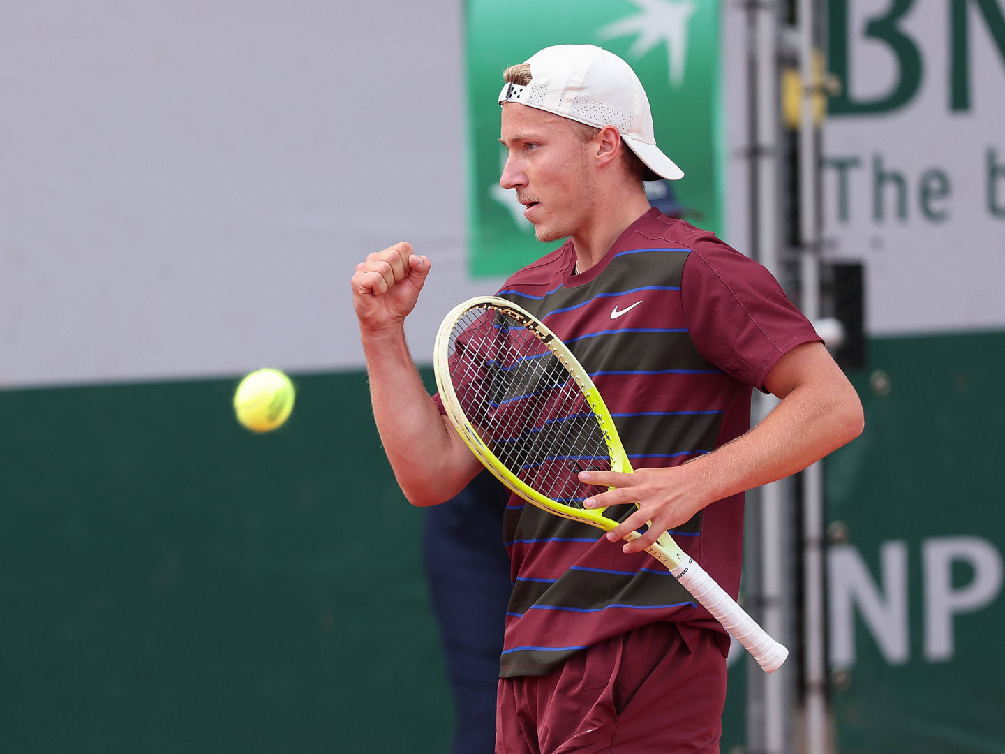 Max Schönhaus trifft auf Landsmann Niels McDonald 