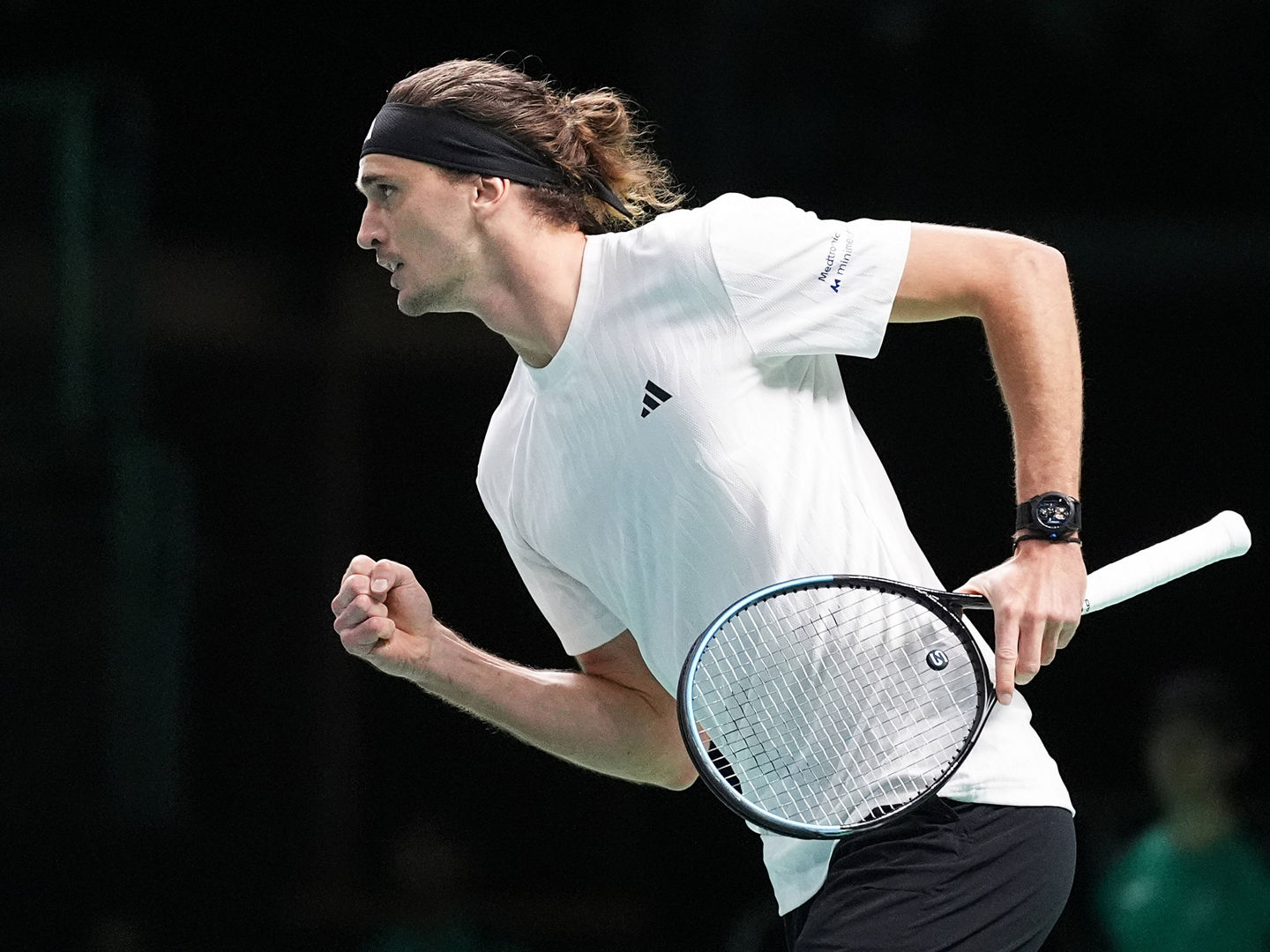 Alexander Zverev celebrates during the Davis Cup Finals 2025 Quarterfinals match between Francisco Cerundolo Argentina and Alexander Zverev Germany at Bologna Fiere, Bologna, Italy - November 20, 2025. - Tennis. PUBLICATIONxNOTxINxITAxFRAxCHN Copyright: xMassimoxPaolone/LaPressex