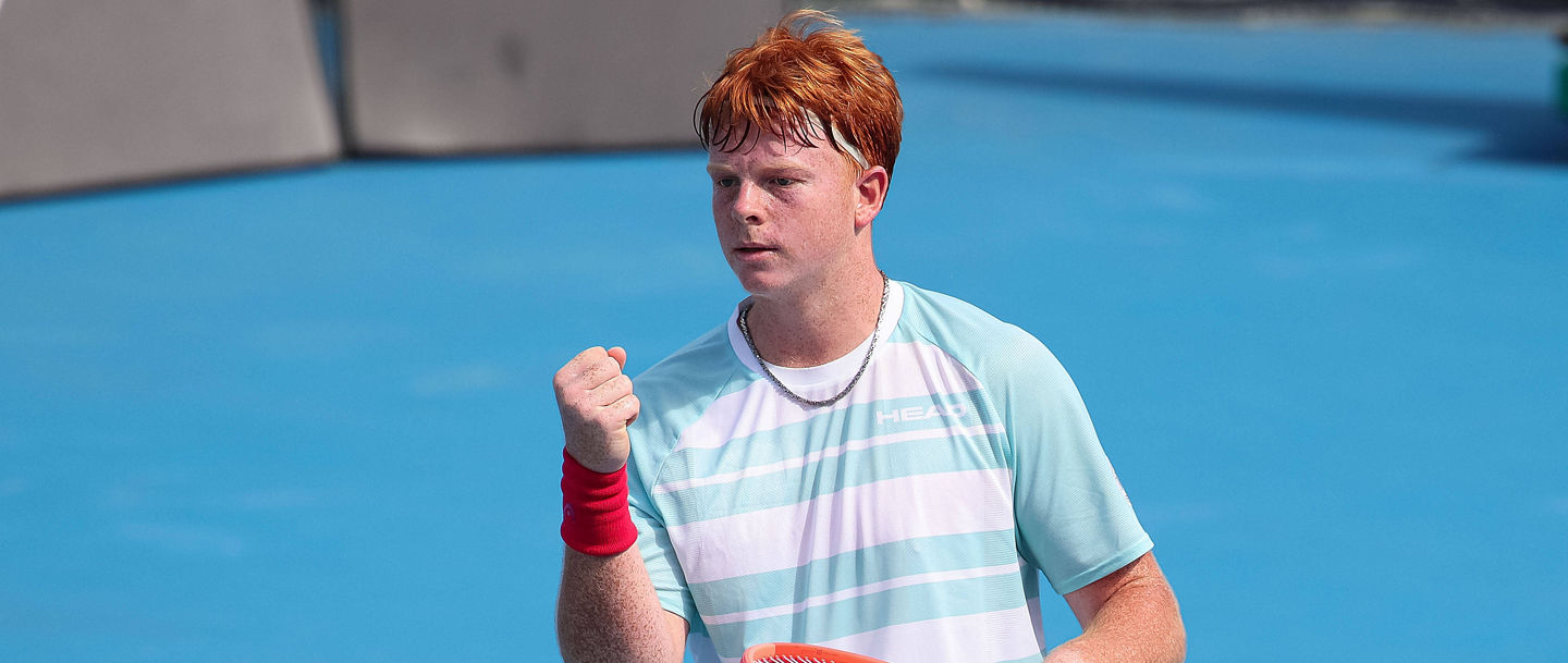 Jamie Mackenzie GER macht die Faust und jubelt, Jubel, Freude, Emotion, Jungen Einzel, Boys Singles, Australian Open 2026 Melbourne Park, Melbourne, Victoria, Australia.. *** Jamie Mackenzie GER makes a fist and cheers, cheers, joy, emotion, Boys Singles, Boys Singles, Australian Open 2026 Melbourne Park, Melbourne, Victoria, Australia Copyright: xJuergenxHasenkopfx