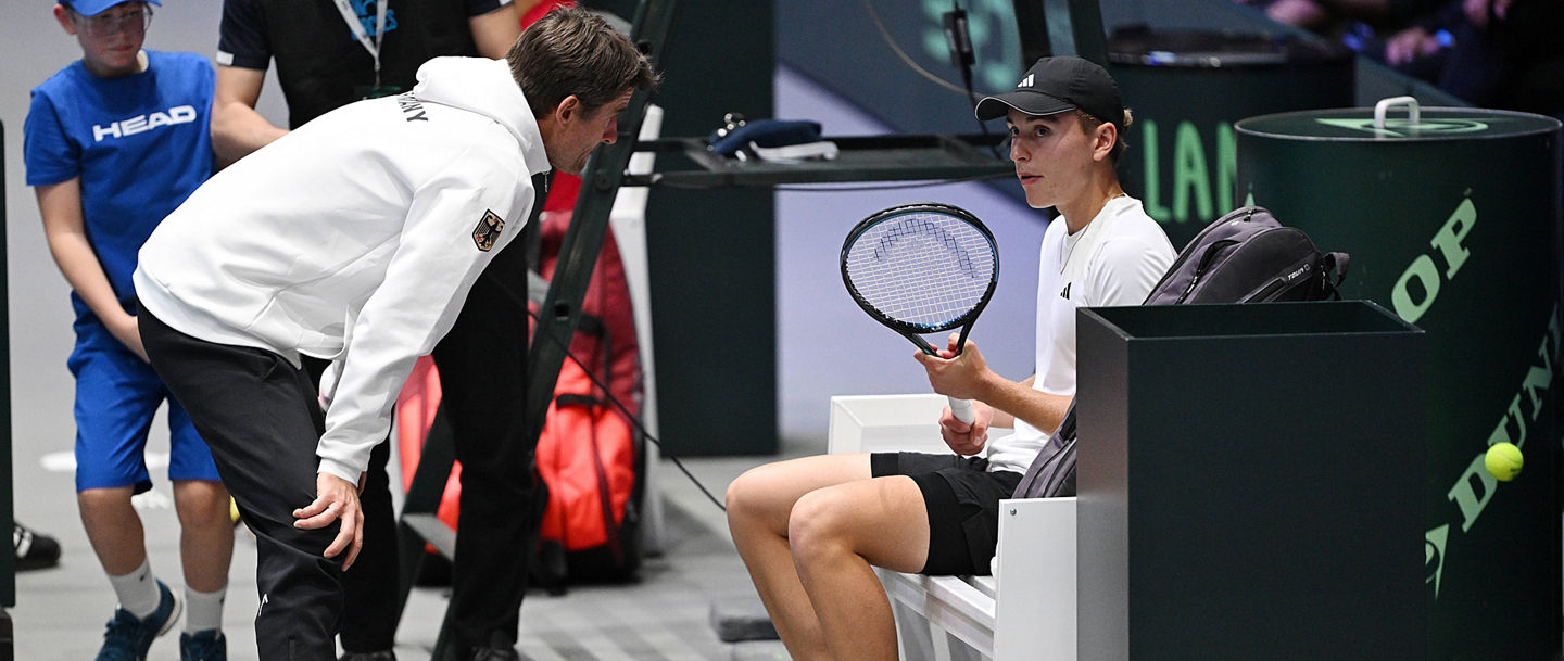 Davis Cup-Teamchef Michael Kohlmann mit Justin Engel