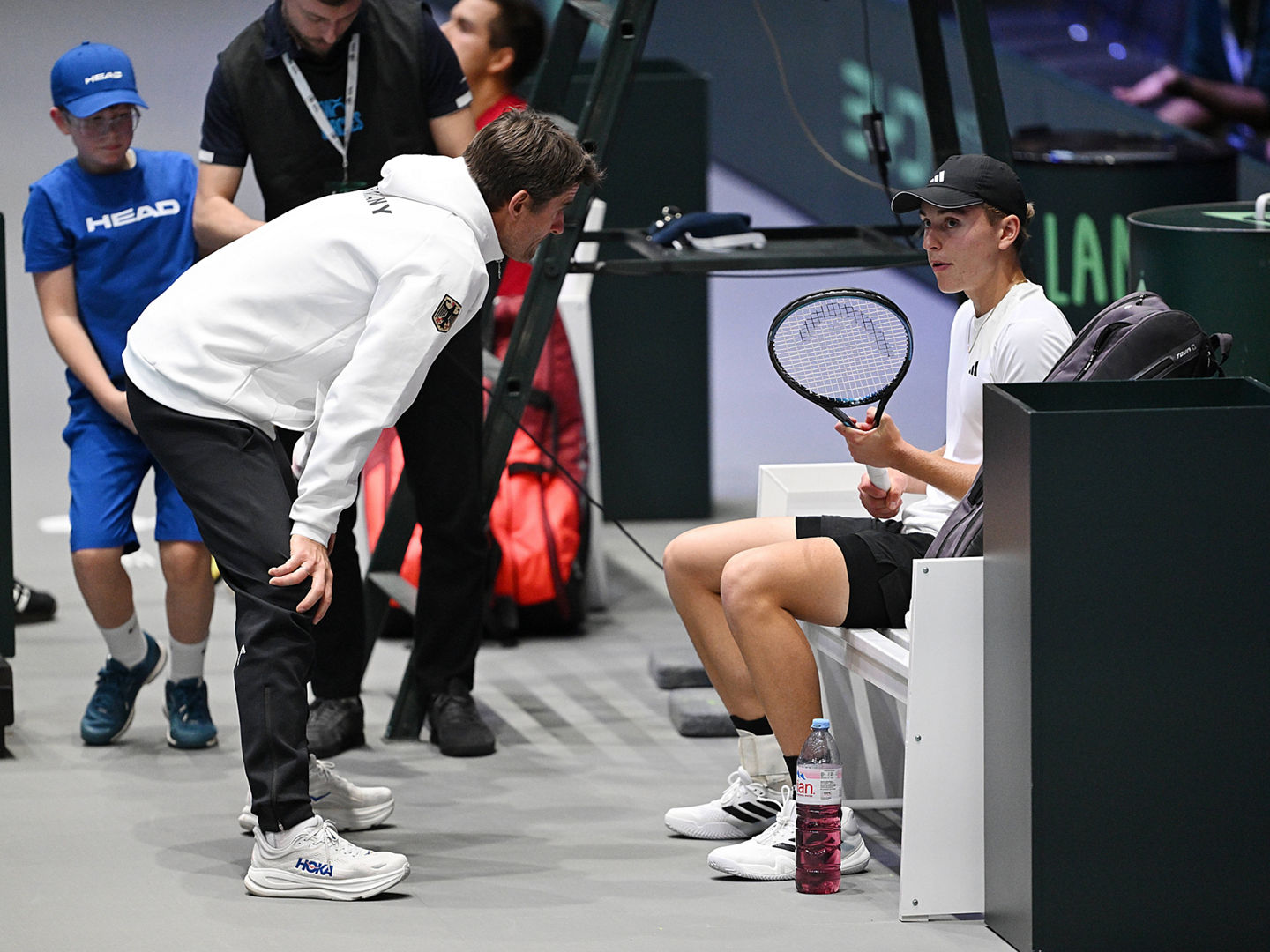 Davis Cup-Teamchef Michael Kohlmann mit Justin Engel