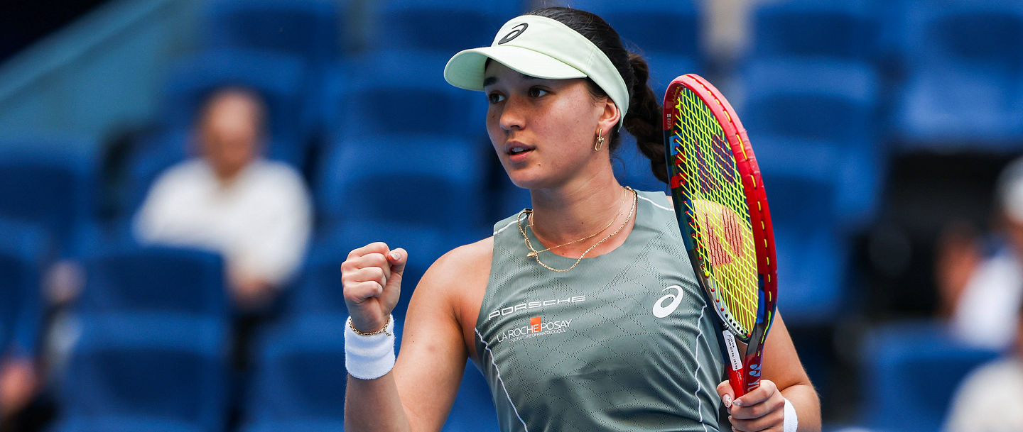 Eva Lys Beijing, China