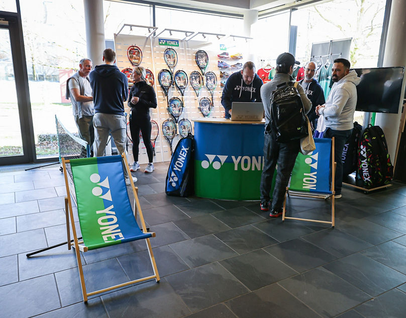 Stand Yonex