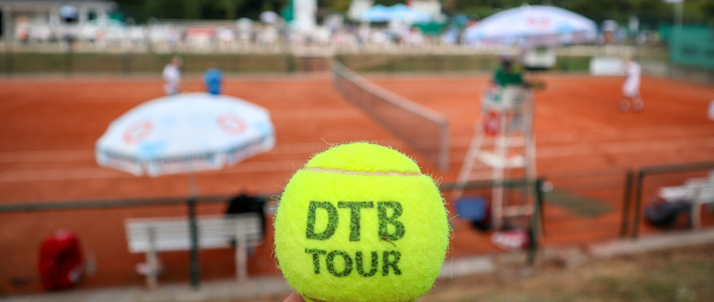 DTB-Tour Ball, Deutsche Tennis-Meisterschaften der Senorinnen und Senoren 2018 (DSM 2018), Bad Neuenahr, 31.07.2018, Foto: Claudio GÃ¤rtner