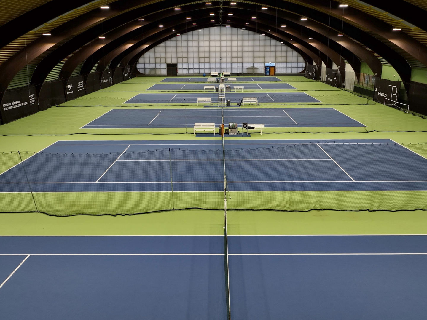 Indoor tennis courts with modern design