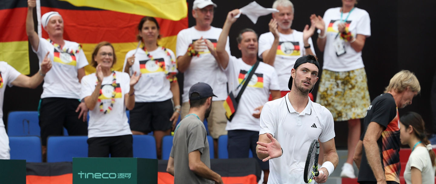 Maximilian Marterer feiert mit den deutschen Fans